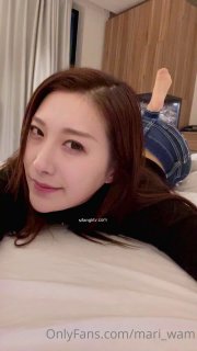 ROSSO漂亮女生吃起鸡来就是淫荡